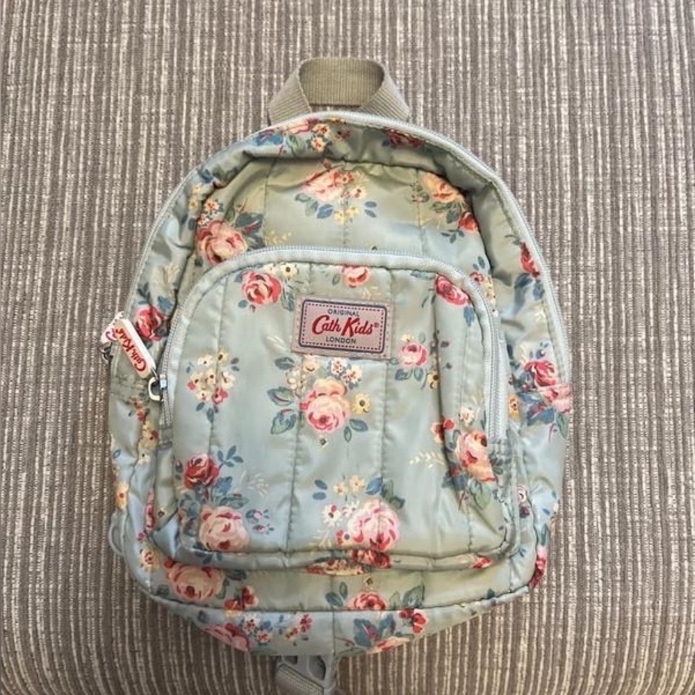 Aupen's Timeless Nirvana Luxe - Sophisticated Shoulder Bag